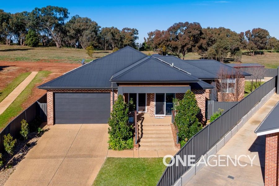 5 ST AUBINS PLACE, Bourkelands NSW 2650, Image 0