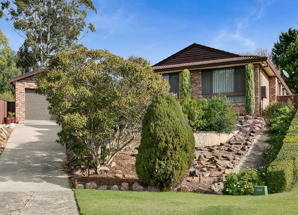15 Squeers Place, Ambarvale NSW 2560