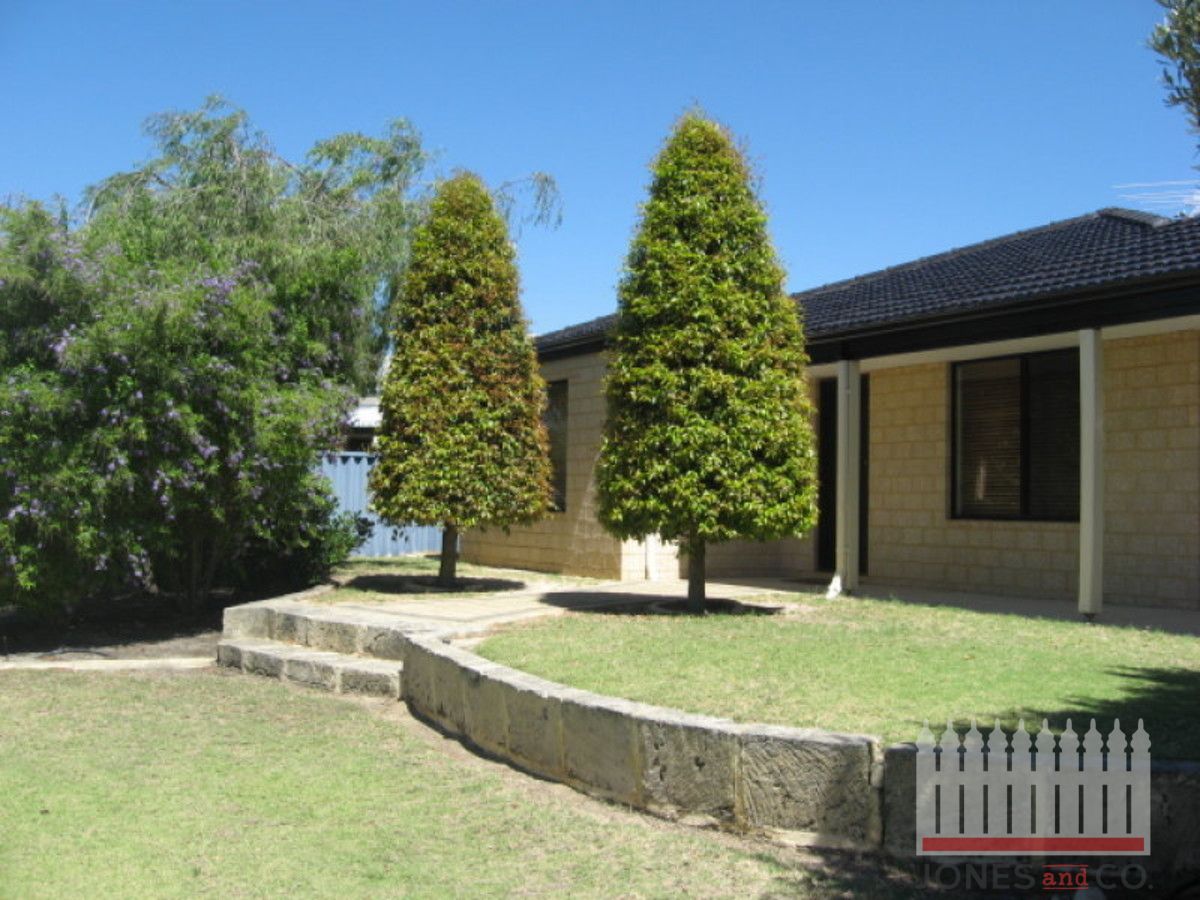 4 bedrooms House in 4 Janeville Place SOUTH GUILDFORD WA, 6055
