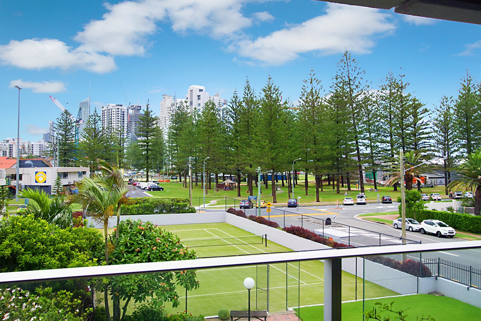 3 'Chelsea' 7 Britannia Avenue, Broadbeach QLD 4218, Image 2