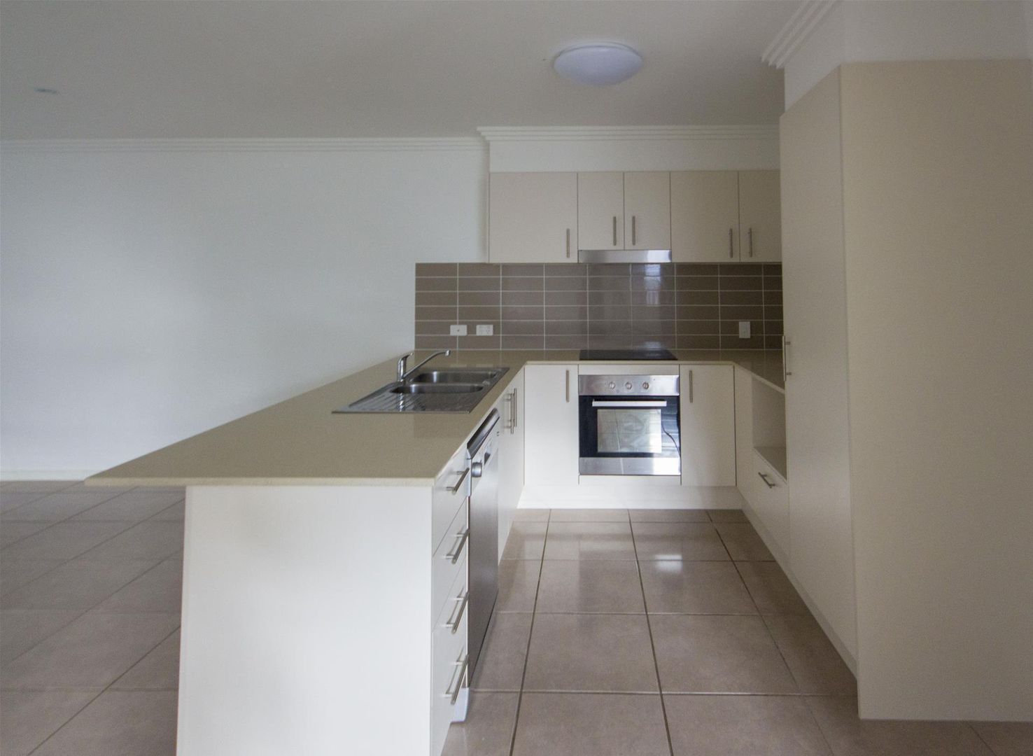 1/28 Dorretti Circuit, Upper Coomera QLD 4209, Image 2