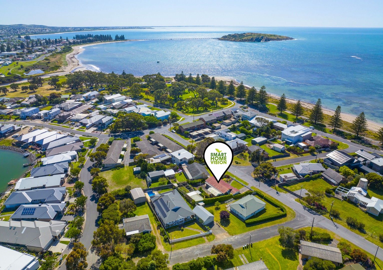 11 Gibson Ave, Victor Harbor SA 5211, Image 0