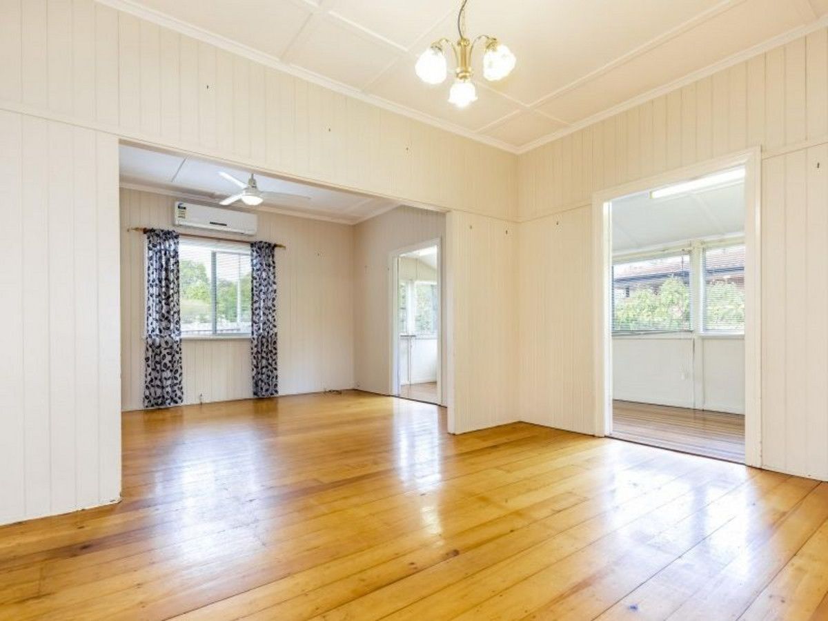 3 bedrooms House in 2 Bingham Street KENMORE QLD, 4069