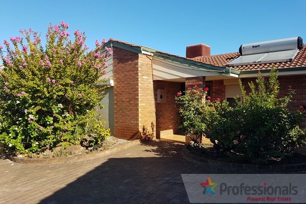 3 bedrooms House in 6 Lachlan Road WILLETTON WA, 6155