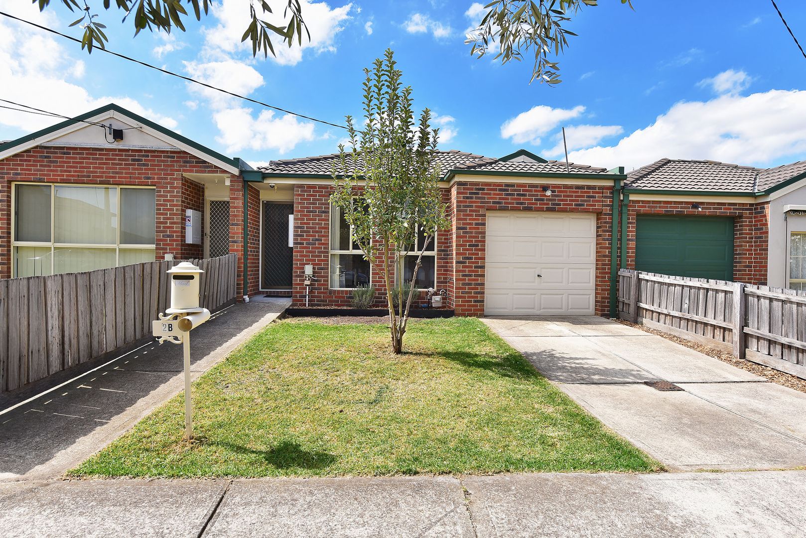 2B Olive Grove, Airport West VIC 3042