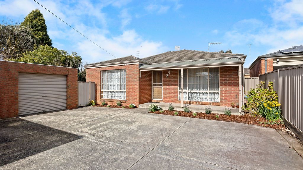 2/1 Adela Street, Wendouree VIC 3355, Image 0