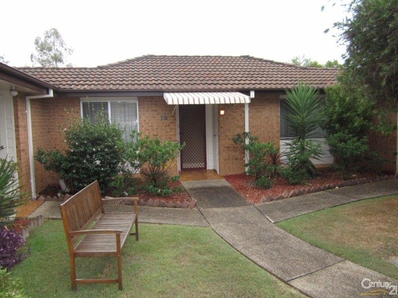 27/26 Turquoise Crescent, Bossley Park NSW 2176