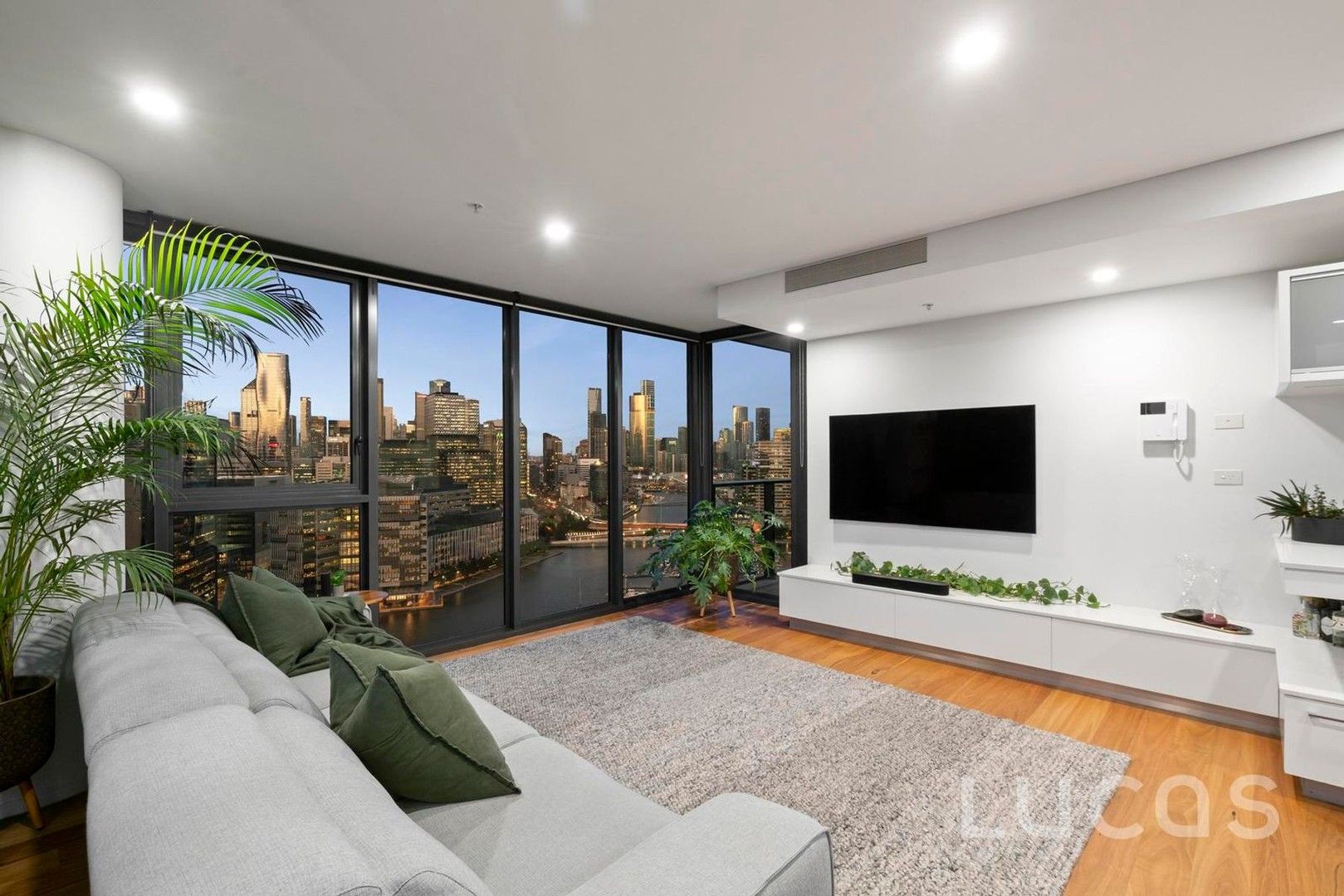 3 bedrooms Apartment / Unit / Flat in 2505/1 Point Park Crescent DOCKLANDS VIC, 3008