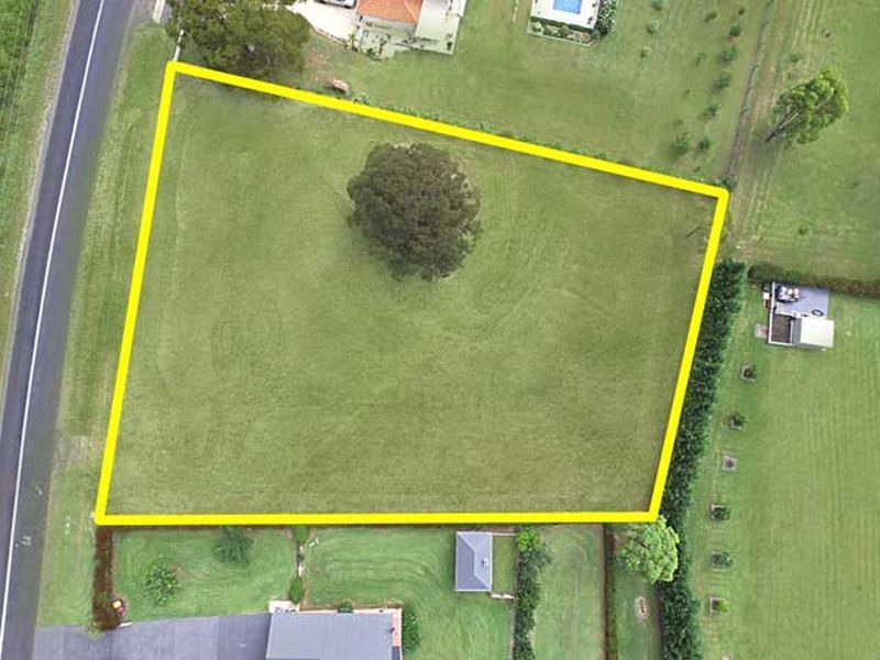 60 The Old Oaks Road, Grasmere NSW 2570, Image 1