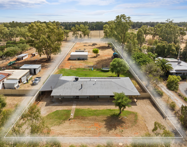 12 Showground Road, Ganmain NSW 2702