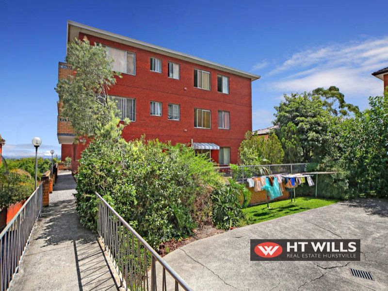 2 bedrooms Apartment / Unit / Flat in 13/65 Woniora Road SOUTH HURSTVILLE NSW, 2221