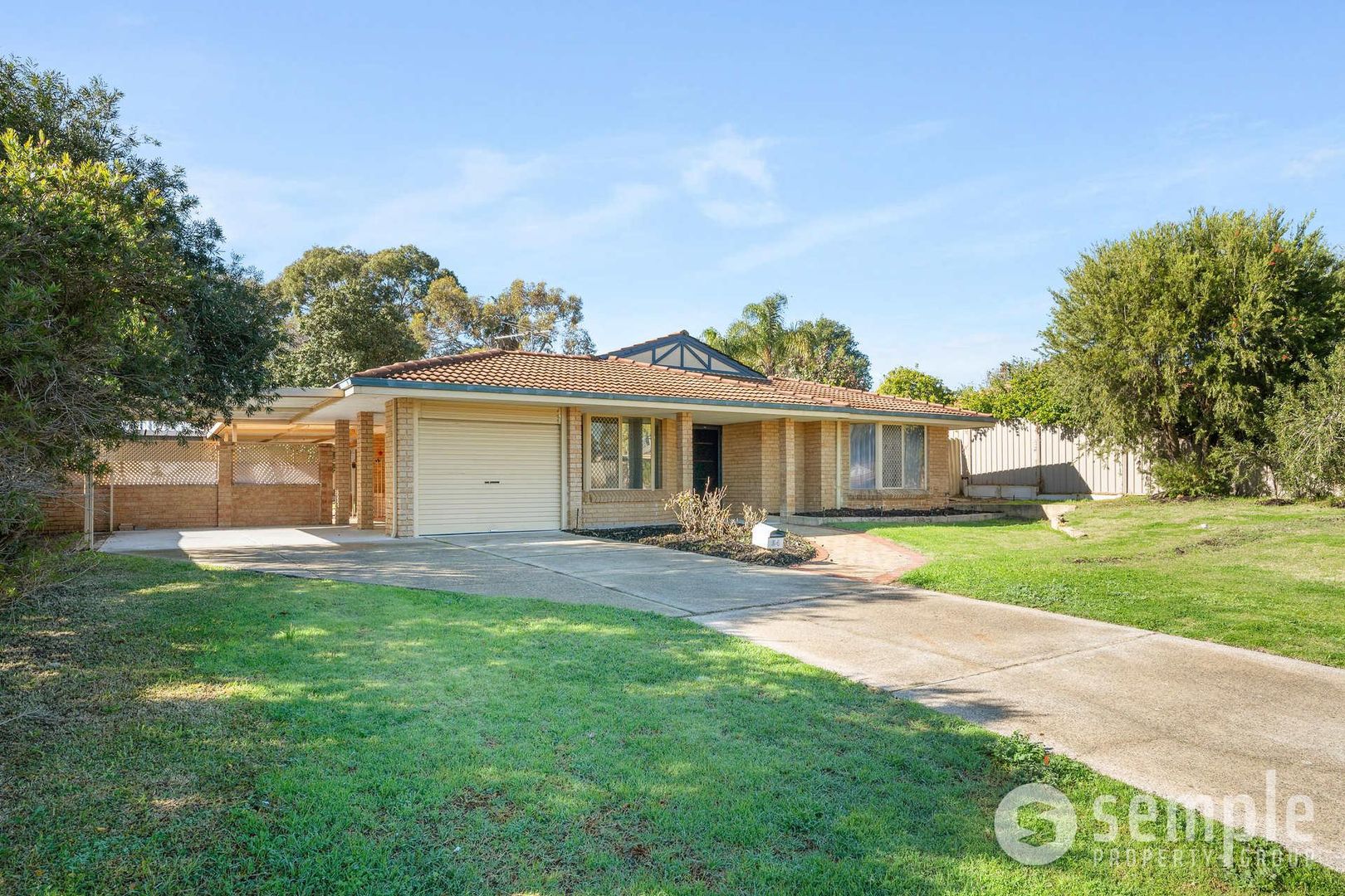 24 Bulrush Drive, Bibra Lake WA 6163 House For Rent 725 Domain