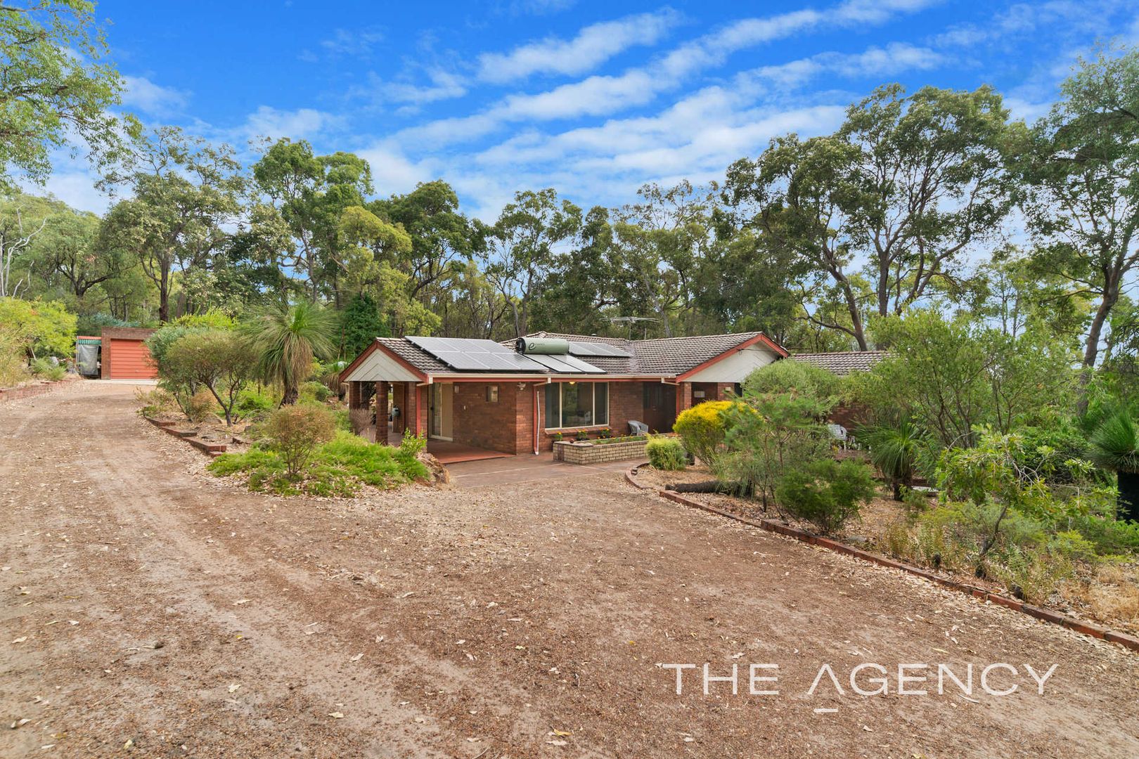 6 Humphry Road, Mundaring WA 6073, Image 2