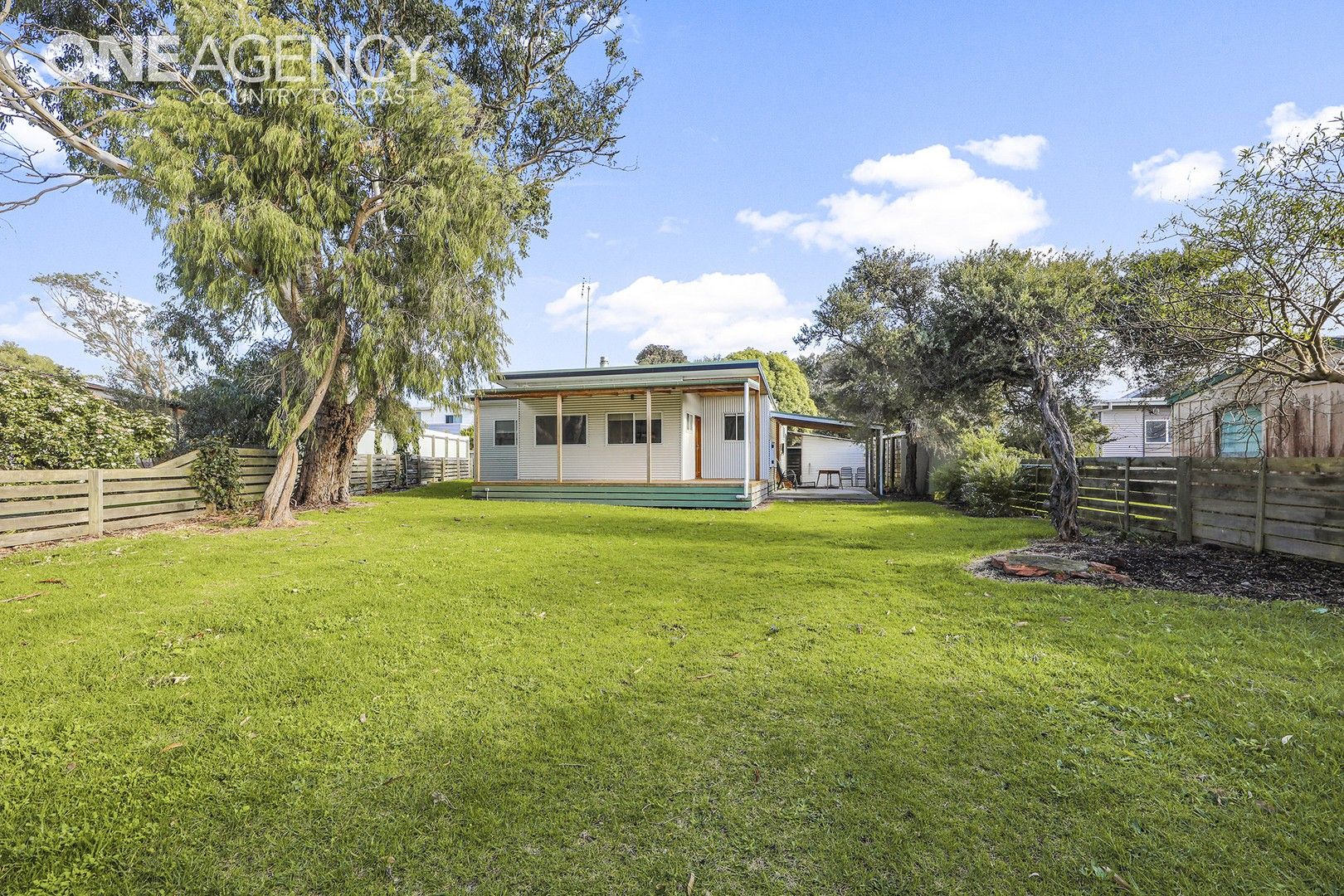 23 Park Parade Road, Cape Paterson VIC 3995, Image 0