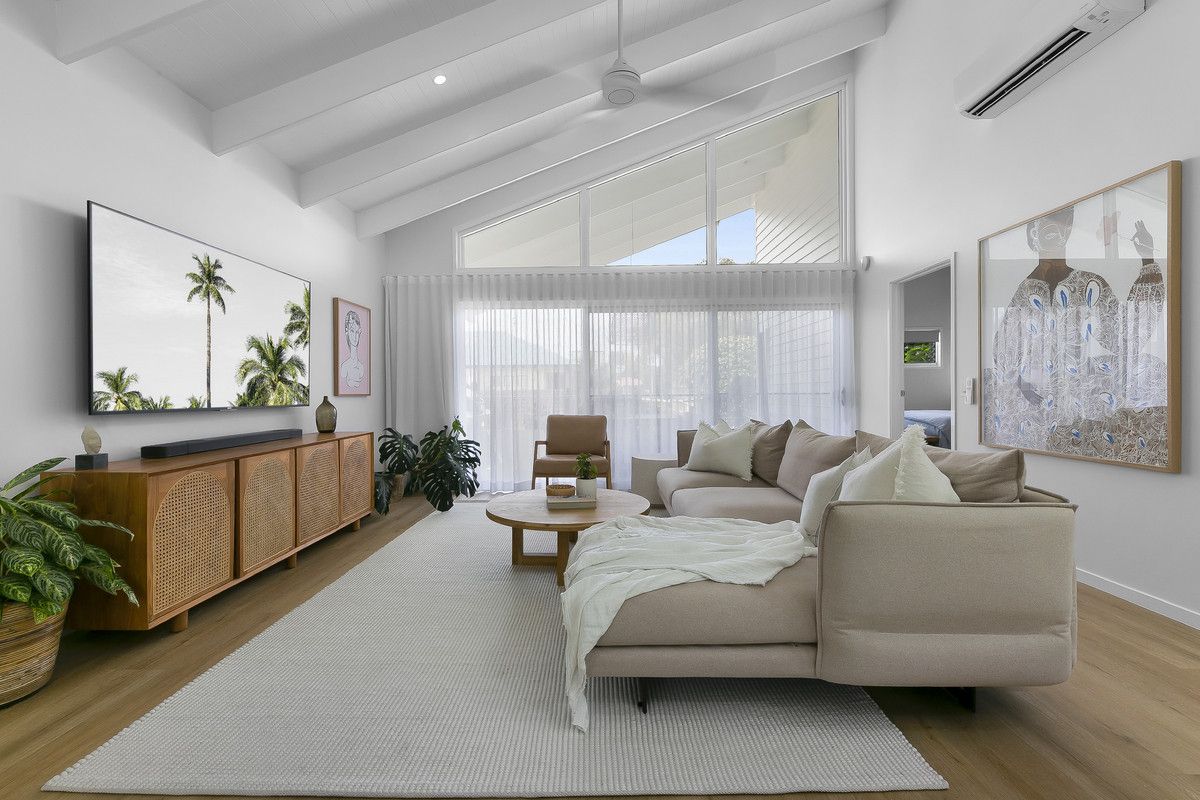 3 bedrooms Duplex in 3/42 Twenty Seventh Avenue PALM BEACH QLD, 4221