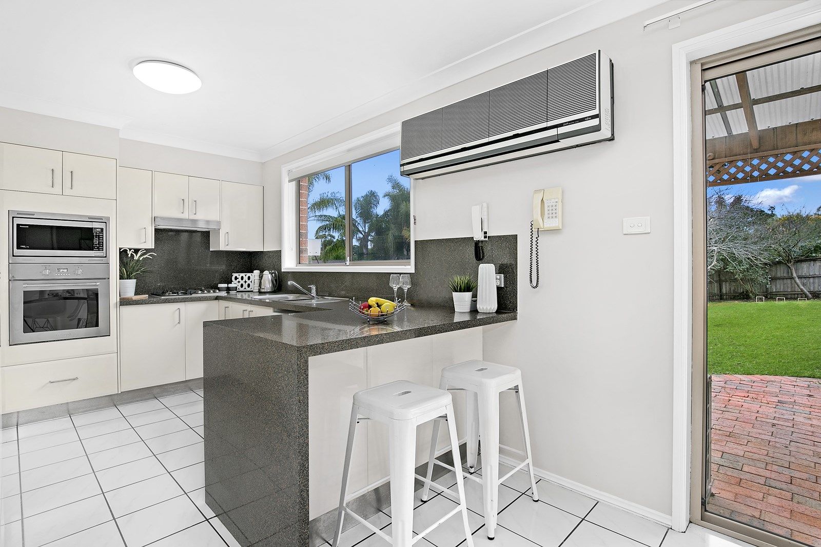 4 Paradise Close, Cherrybrook NSW 2126, Image 1