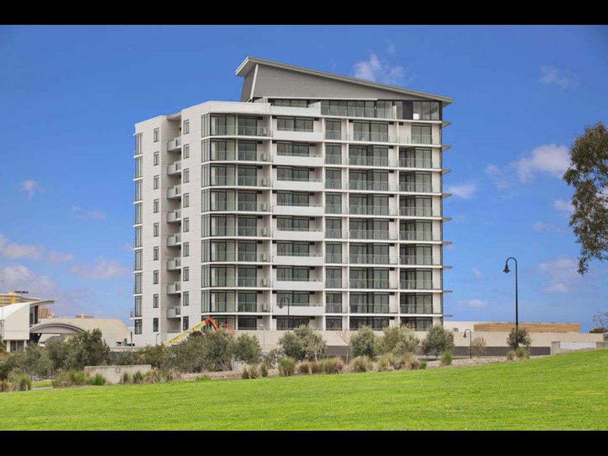 409/8 Breavington Way, Northcote VIC 3070, Image 2