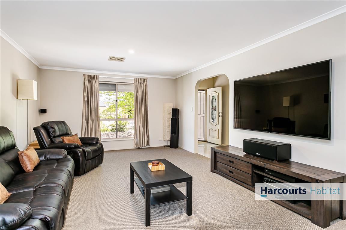 16 Stafford Street, Clearview SA 5085, Image 2