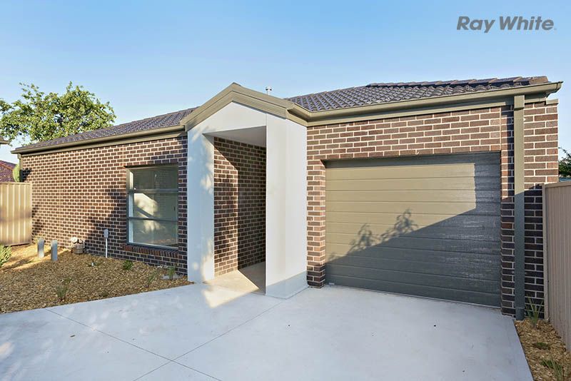 2 bedrooms Apartment / Unit / Flat in 3/5 Heysham Place KEILOR DOWNS VIC, 3038