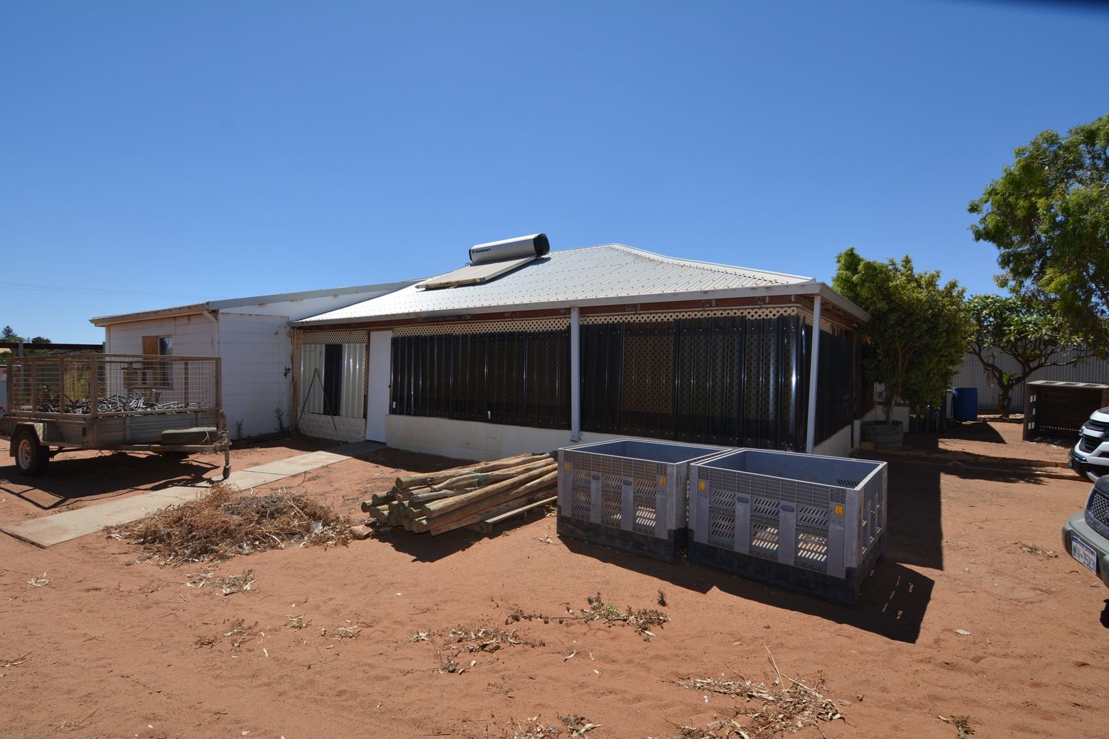 608 South River Road, South Plantation Property History & Address