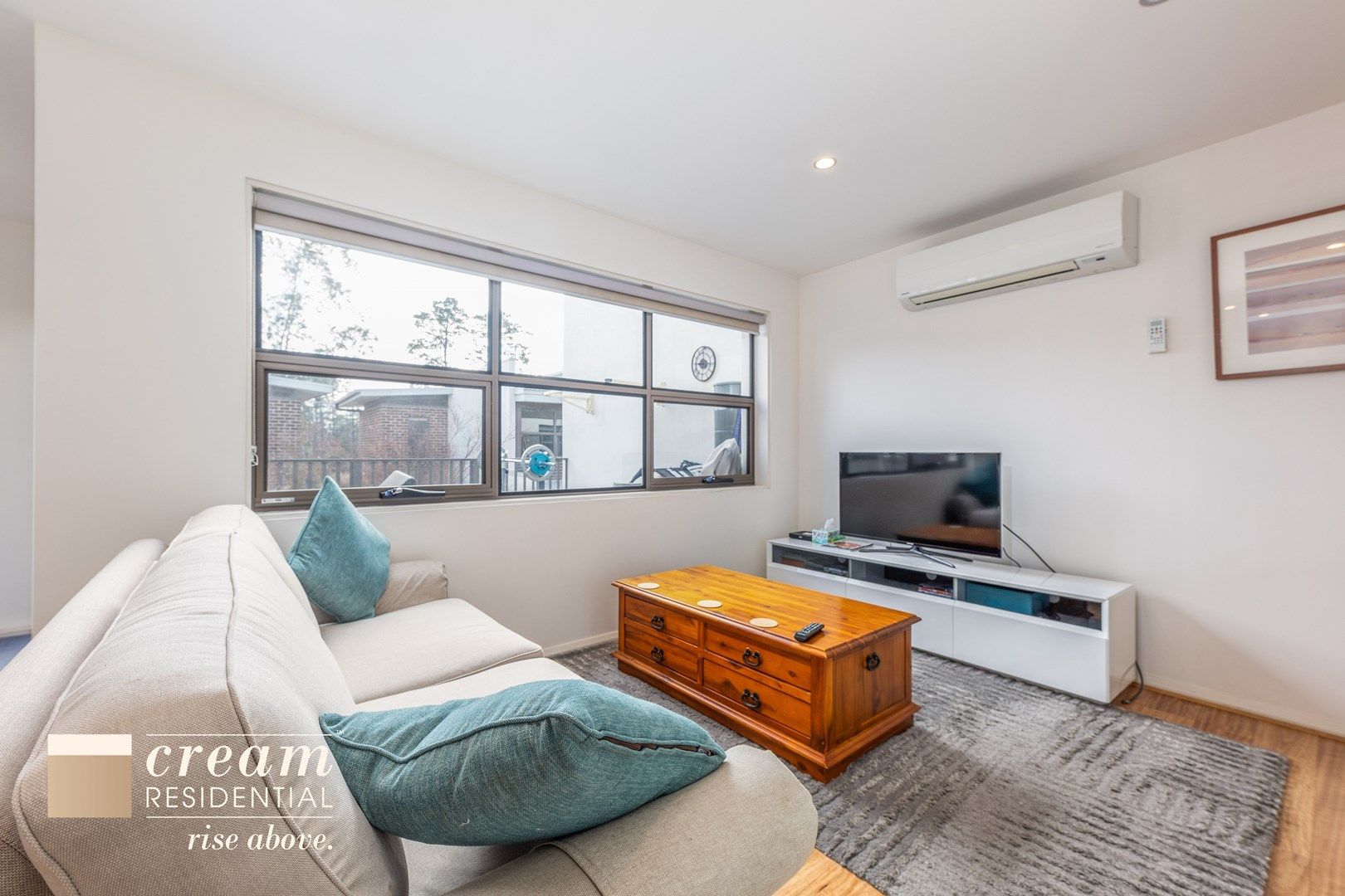 10/25 Owen Crescent, Lyneham ACT 2602, Image 2