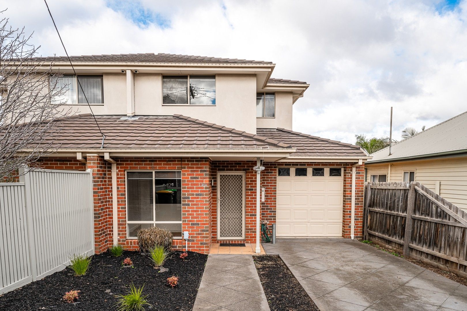 35A Nolan St, Niddrie VIC 3042 - Townhouse For Rent | Domain