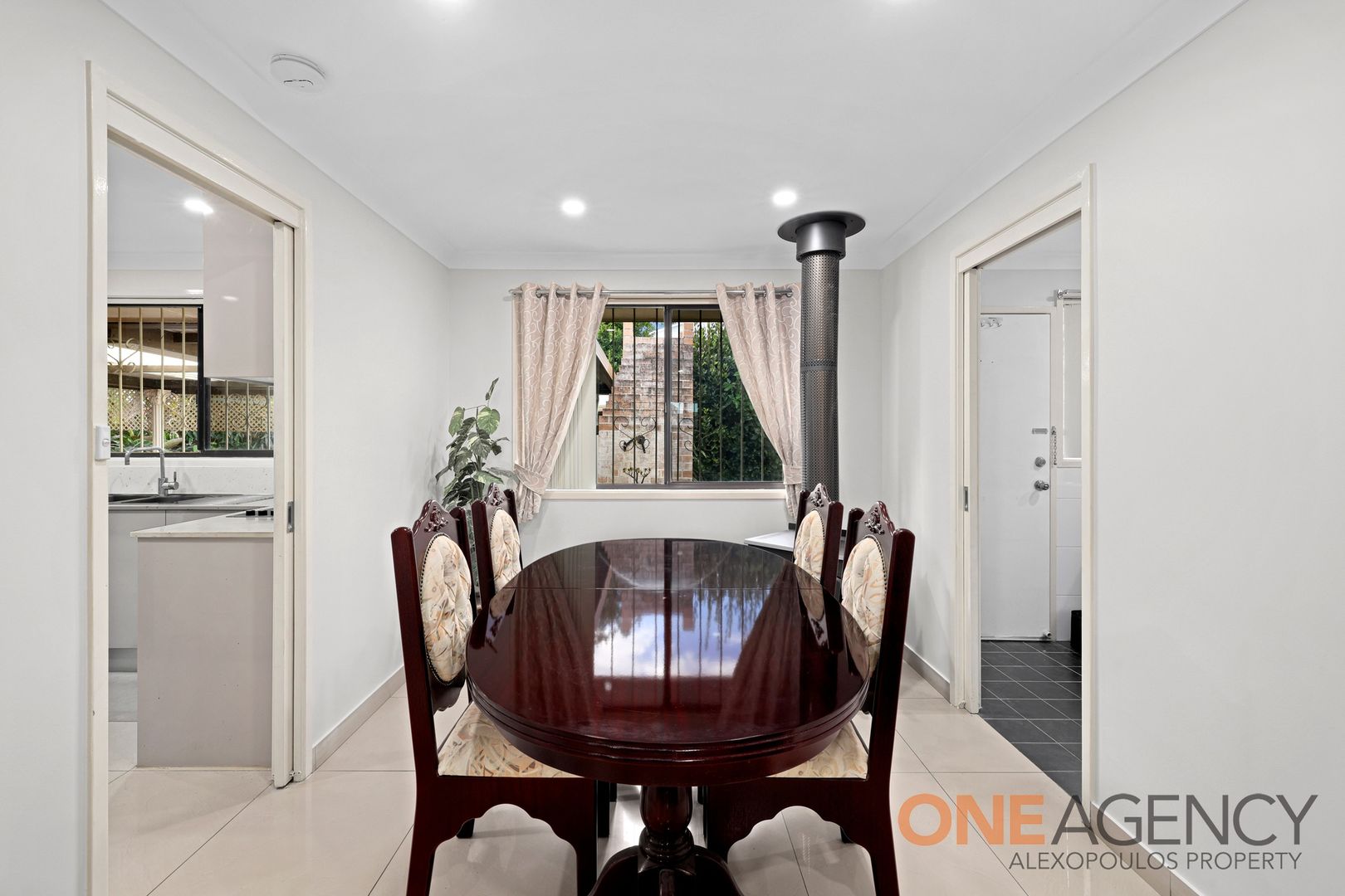 3 Roland Street, Bossley Park NSW 2176, Image 2