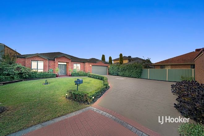 Picture of 6 Brampton Close, POINT COOK VIC 3030