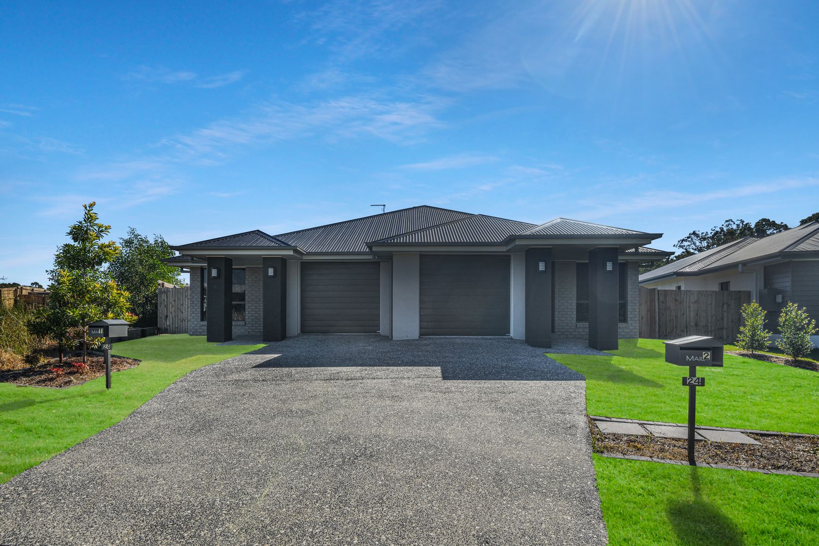 3 bedrooms Duplex in 2/24 Flowers Drive COOMERA QLD, 4209