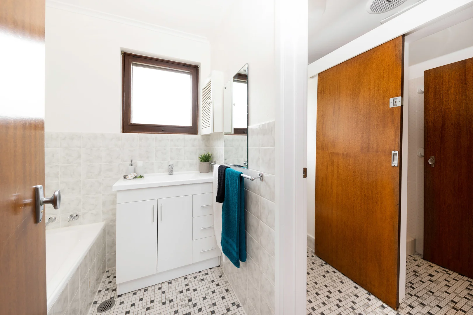 Additional image 13 of 94 Lambrigg Street, Farrer ACT 2607