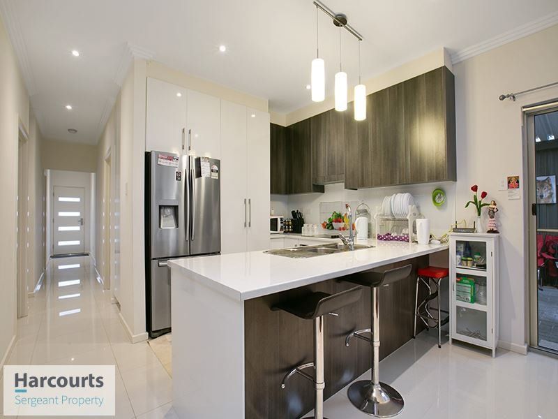 37 Prunus Avenue, Elizabeth Vale SA 5112, Image 2