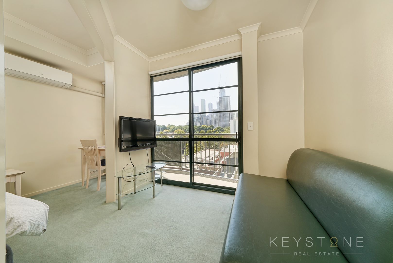 612/585 Latrobe Street, Melbourne VIC 3000, Image 2