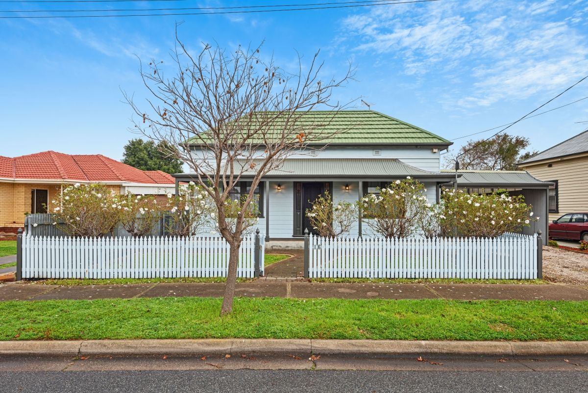 3 bedrooms House in 16 John Street SEMAPHORE PARK SA, 5019