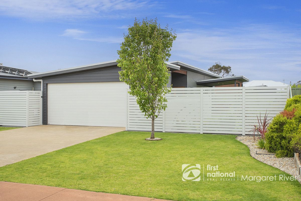 67 Brookfield Avenue, Margaret River WA 6285, Image 2