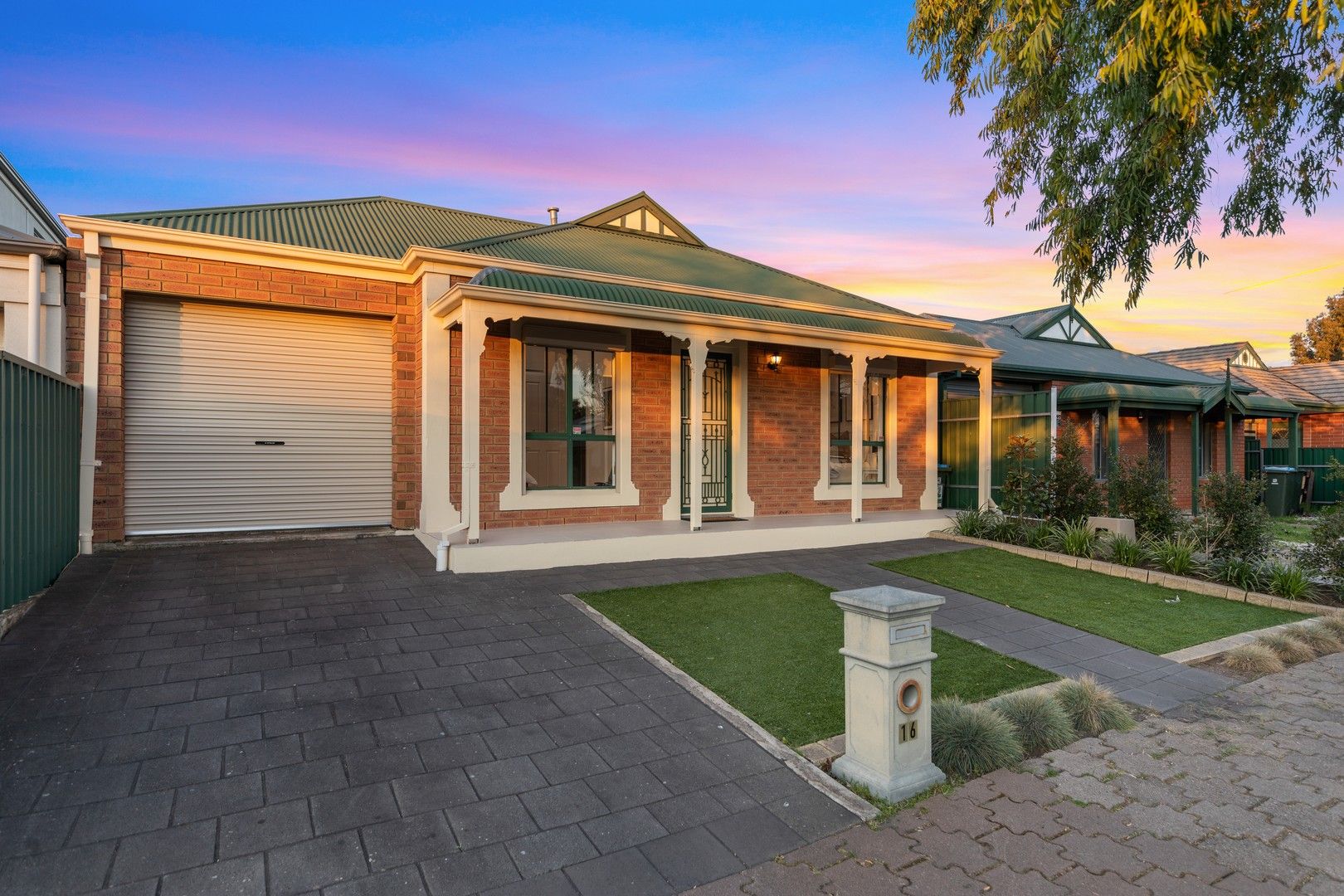 16 Queensborough Avenue, Hillcrest SA 5086, Image 0