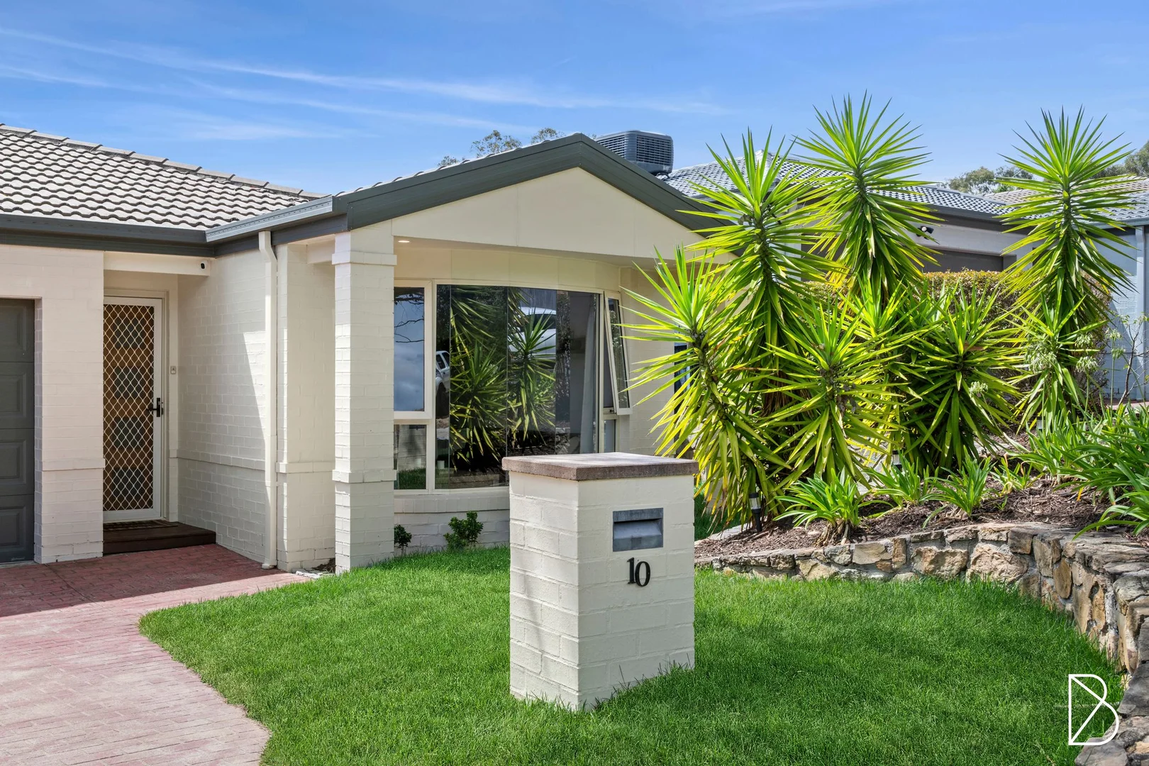 Additional image 19 of 10 Lind Close, Fraser ACT 2615