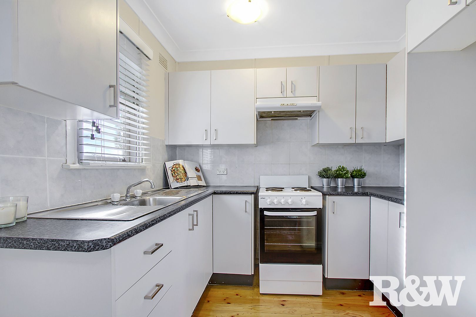 29 & 29A Nella Dan Avenue, Tregear NSW 2770, Image 1