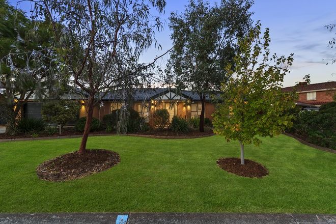 Picture of 5 Golden Grove Court, KEILOR LODGE VIC 3038