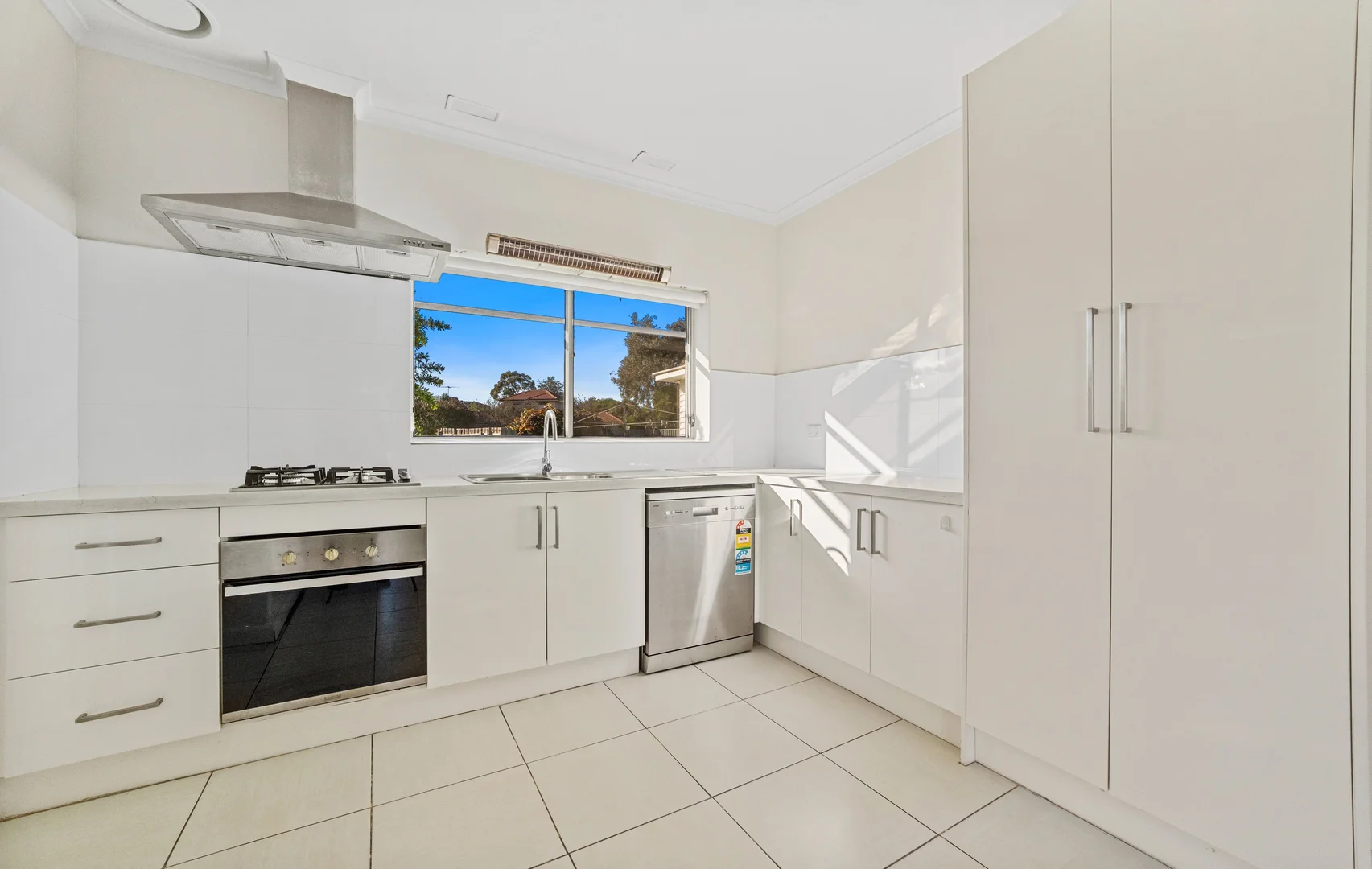 Additional image 2 of 10 Marie Avenue, Heidelberg Heights VIC 3081