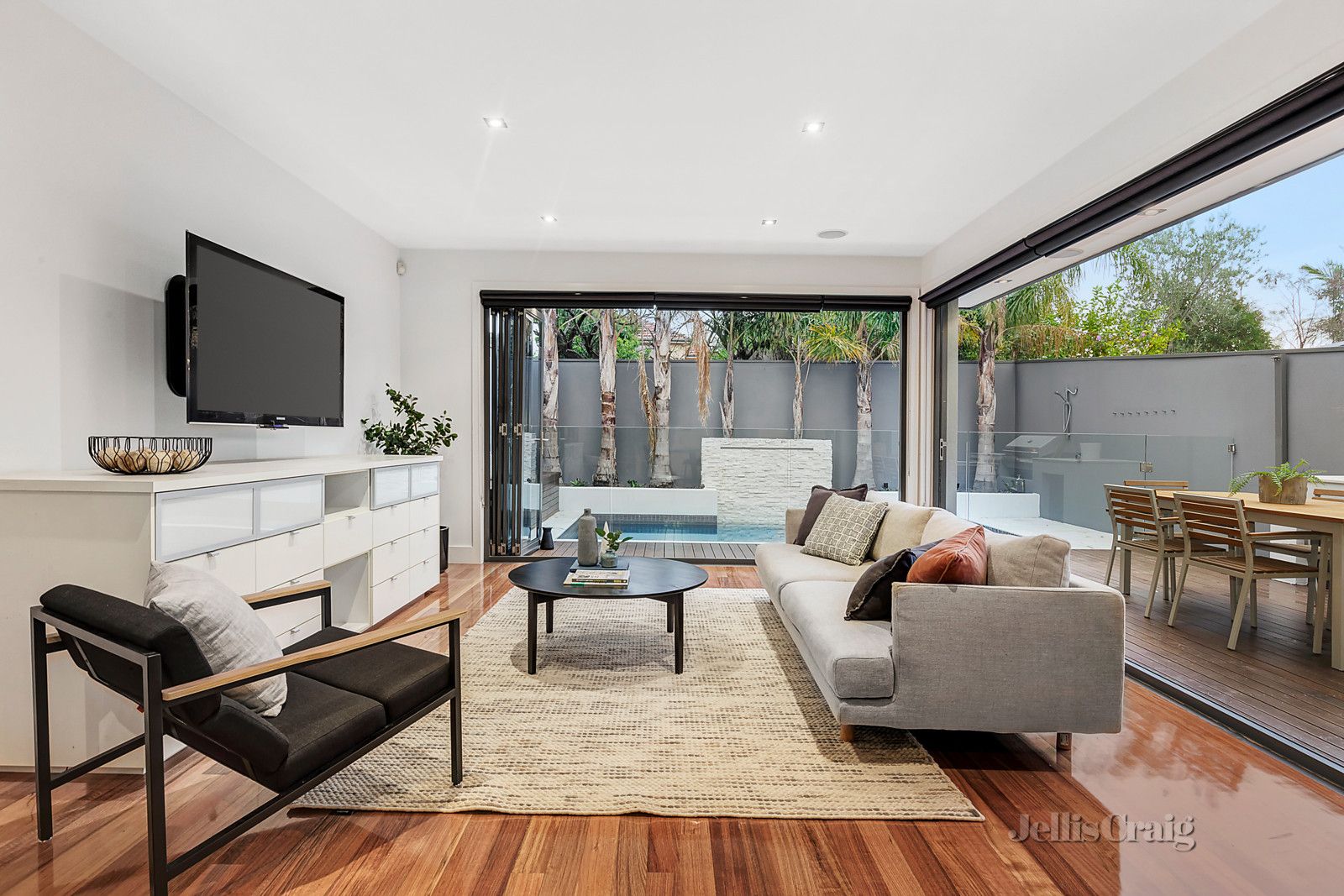 18a Lawson Street, Bentleigh VIC 3204, Image 2