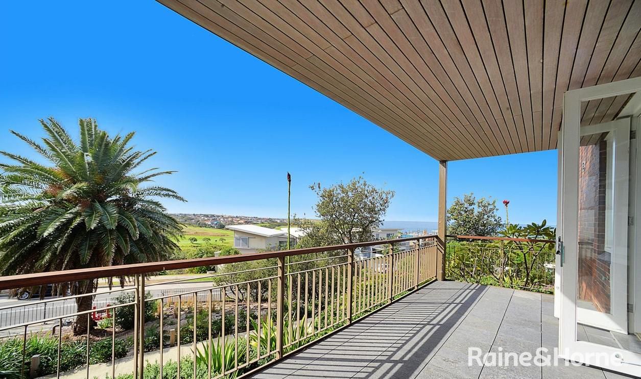 3 bedrooms Apartment / Unit / Flat in 104/1 Pavilion Drive LITTLE BAY NSW, 2036