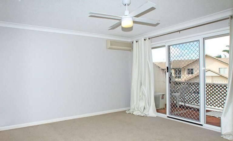 34/30 Surfers Palms East, St Kevins Avenue, BENOWA QLD 4217, Image 2