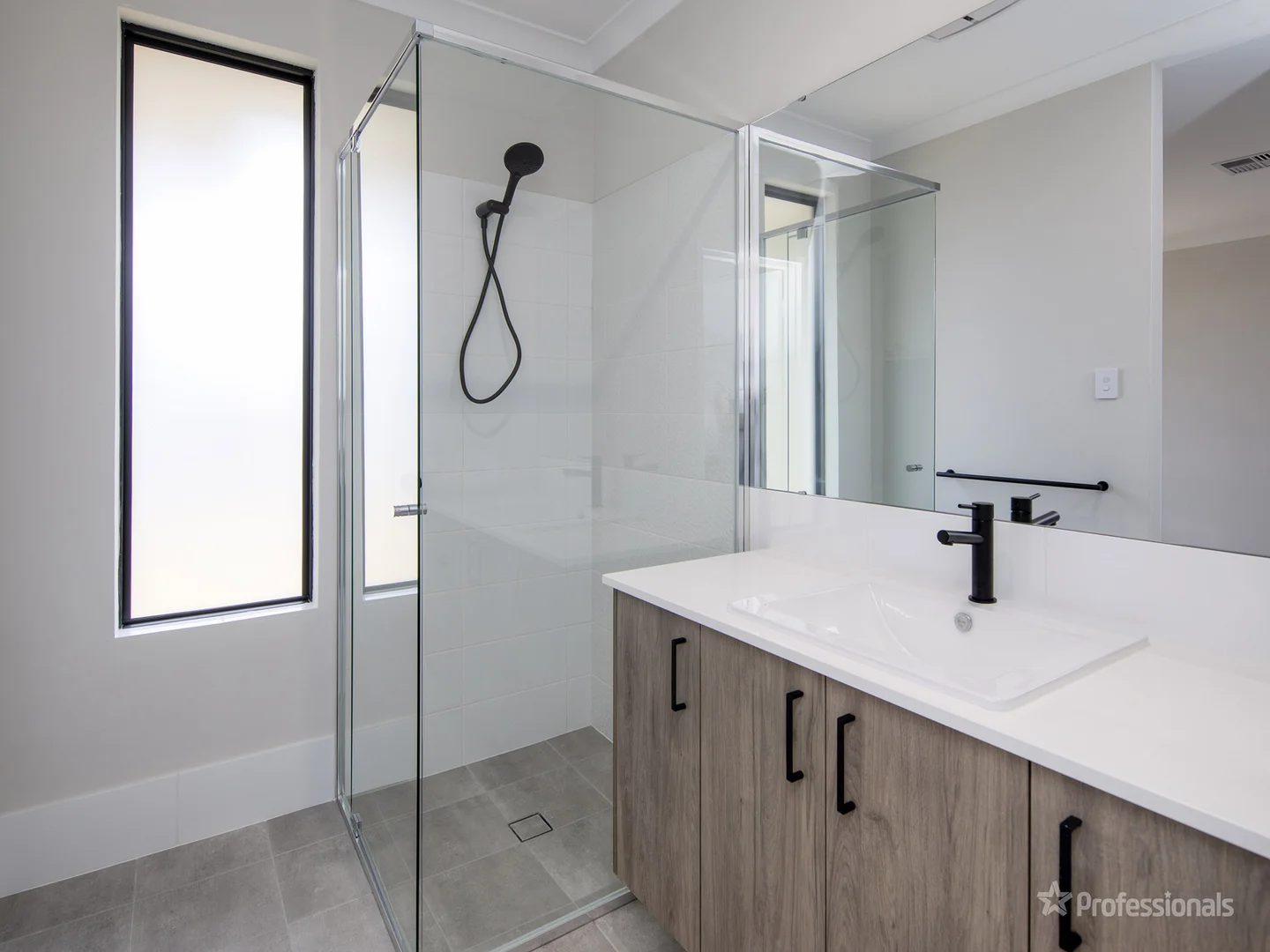 Additional image 6 of 8 Almond Street, Eglinton WA 6034