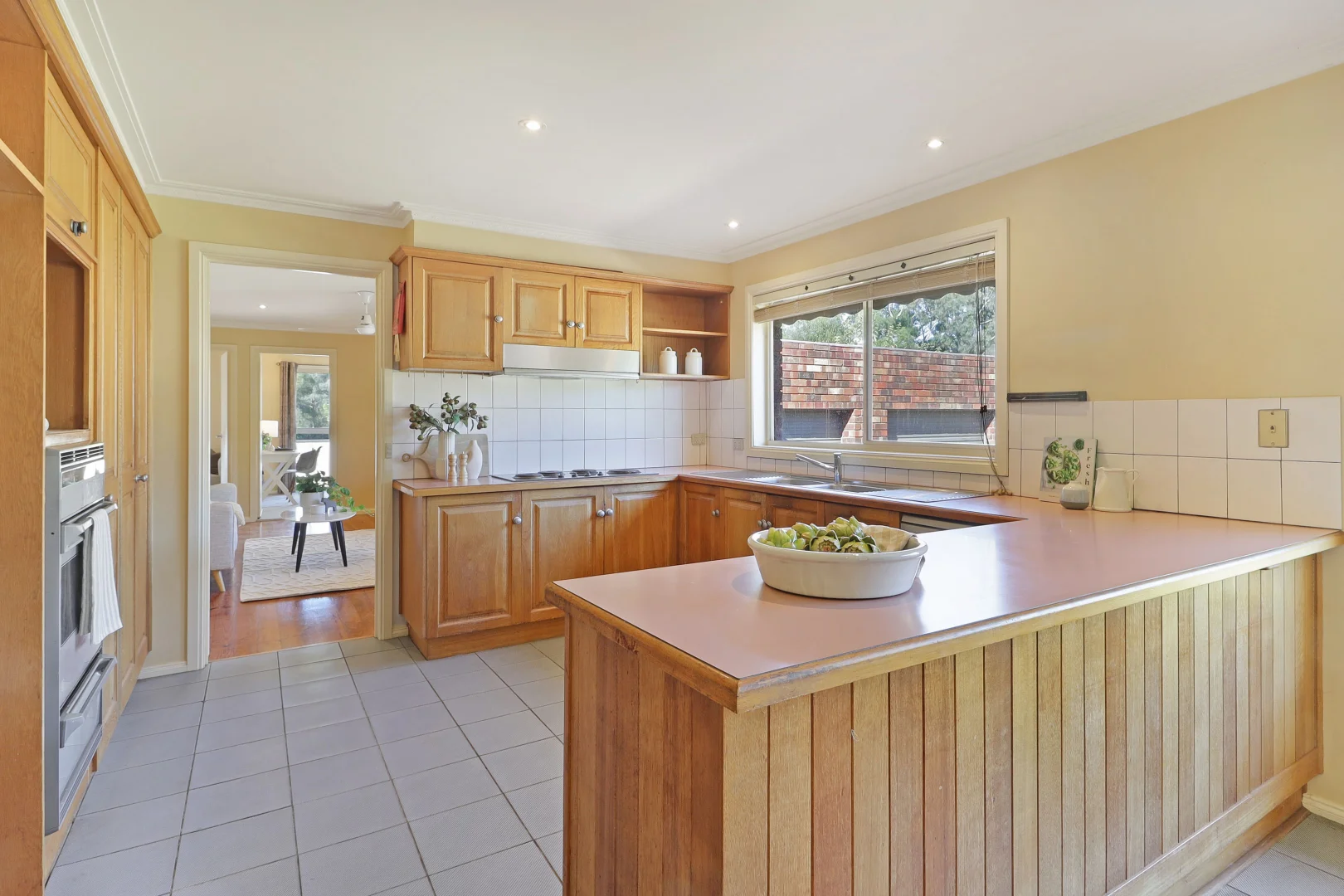 Additional image 4 of 6 Somerset Crescent, Mansfield VIC 3722