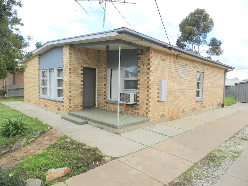 3 bedrooms House in 183 Swanport Road MURRAY BRIDGE SA, 5253