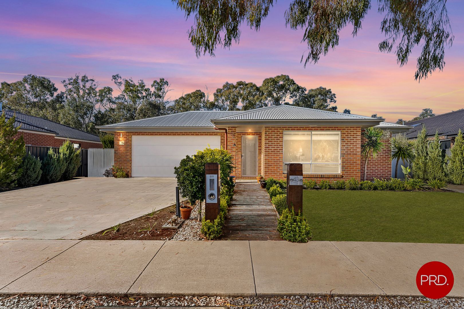 43 Yellowgum Drive, Epsom VIC 3551, Image 2