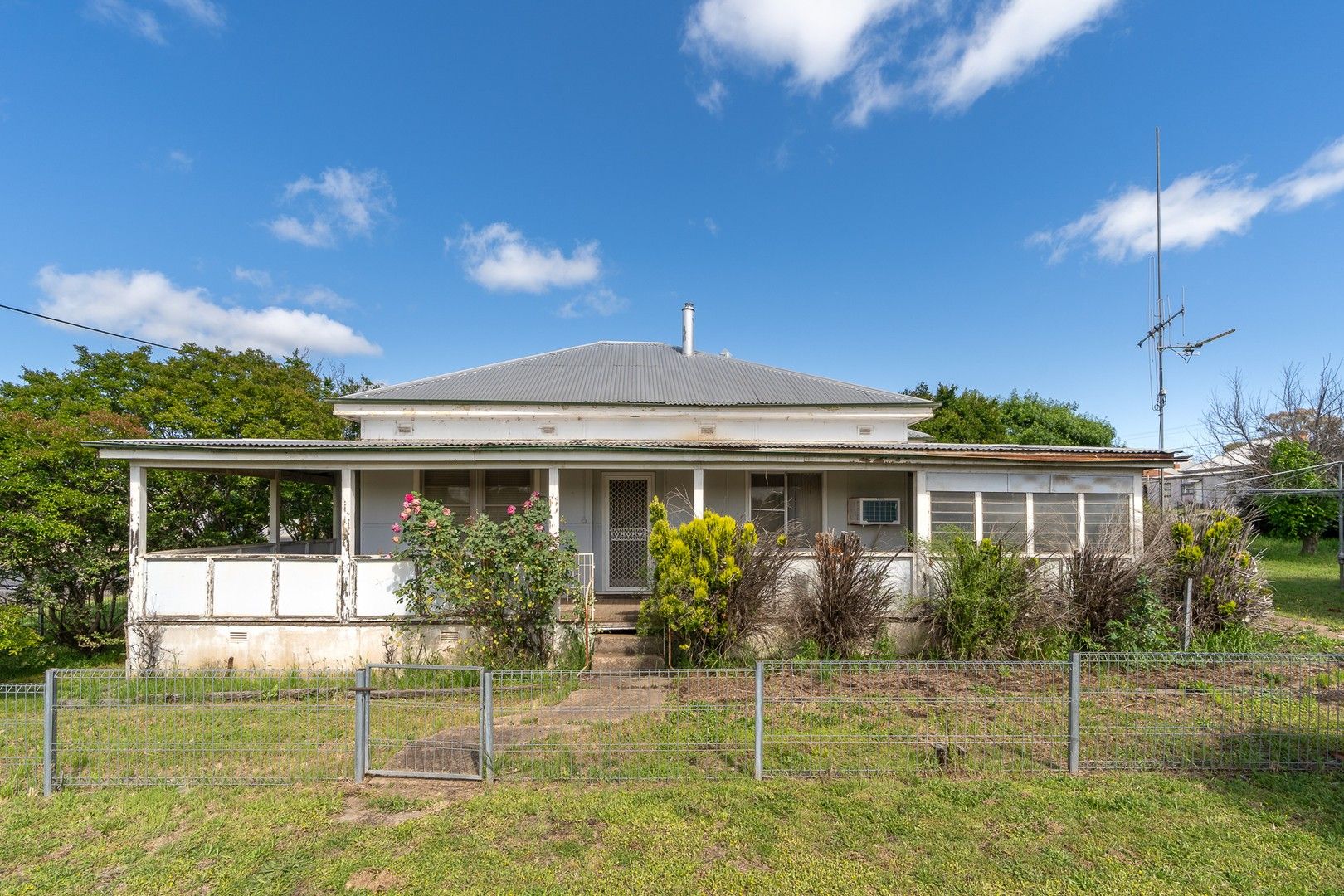 27 Kiewa Street, Manildra Property History & Address Research Domain