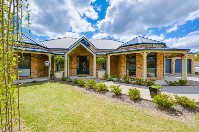 Picture of 64 Dight Street, JINDERA NSW 2642