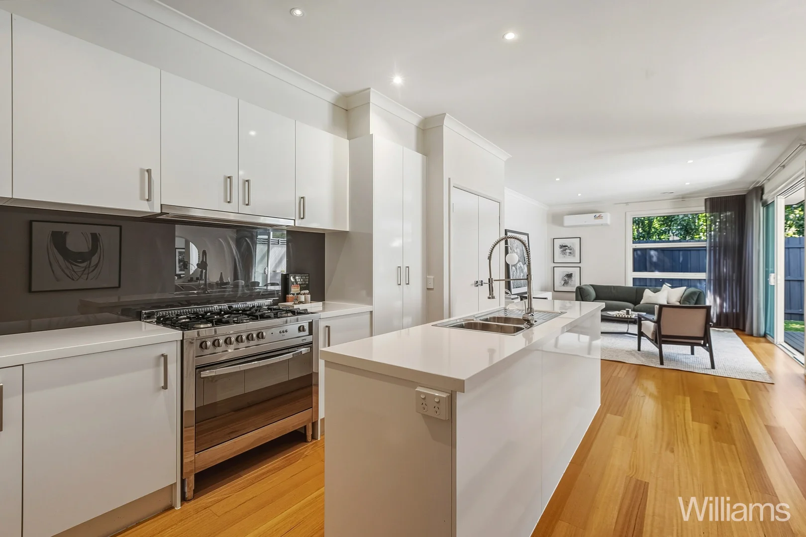 Additional image 8 of 82 Gordon Street, Newport VIC 3015