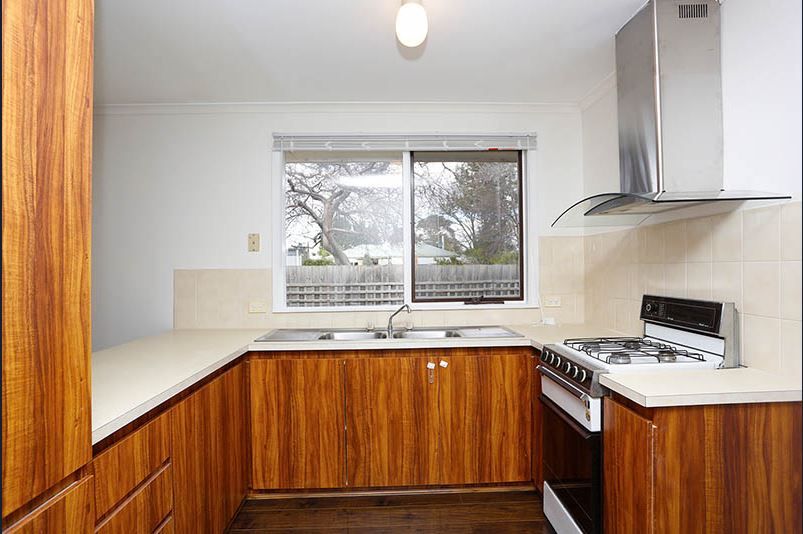8 Ninth Avenue, Chelsea Heights VIC 3196, Image 1